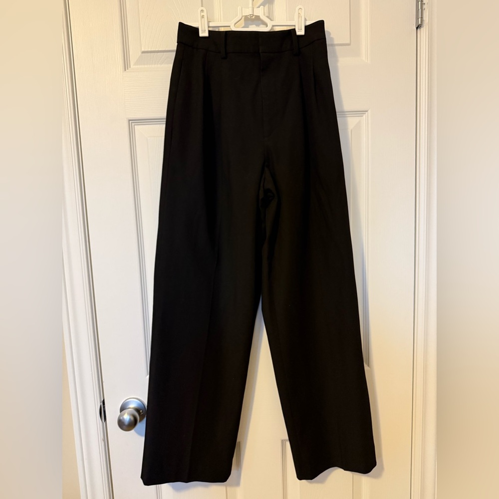 Uniqlo Black Wide-Leg Dress Pants